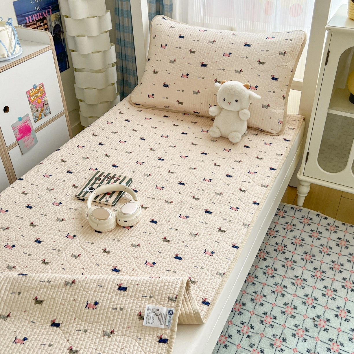 91家纺网 家纺一手货源 找家纺 沐纯家居 2025新款学生款双面纯棉棉花床盖三件套 幸运狗