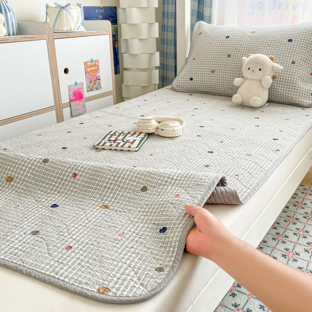 91家纺网 家纺一手货源 找家纺 沐纯家居 2025新款学生款双面纯棉棉花床盖三件套 南瓜派