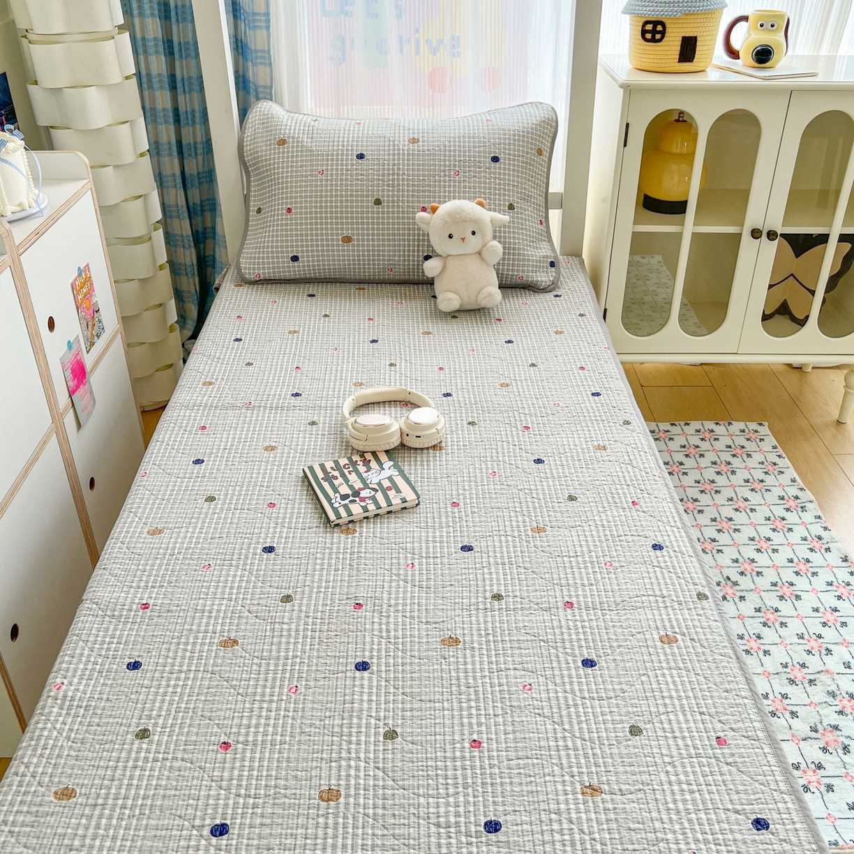 91家纺网 家纺一手货源 找家纺 沐纯家居 2025新款学生款双面纯棉棉花床盖三件套 南瓜派