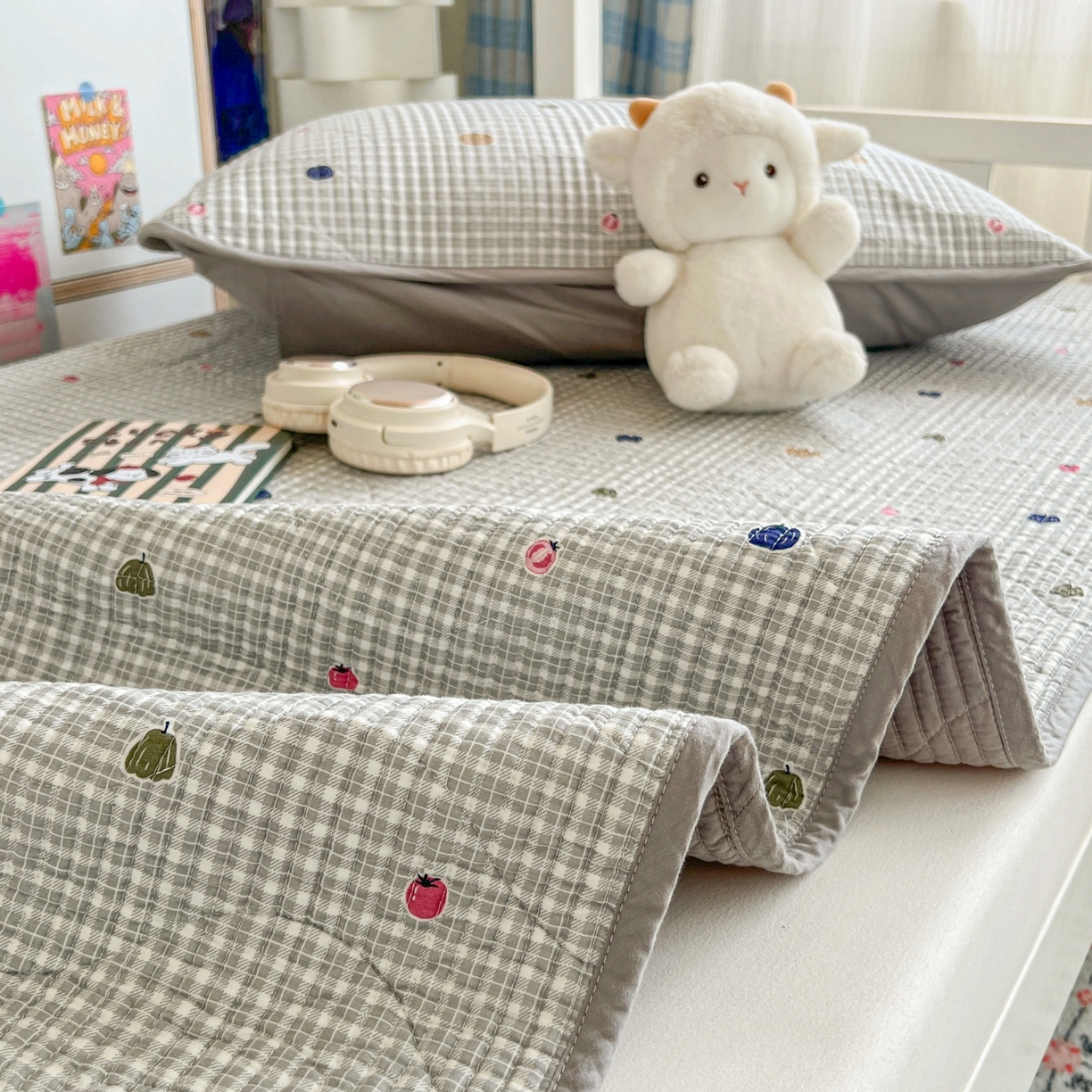 91家纺网 家纺一手货源 找家纺 沐纯家居 2025新款学生款双面纯棉棉花床盖三件套 南瓜派