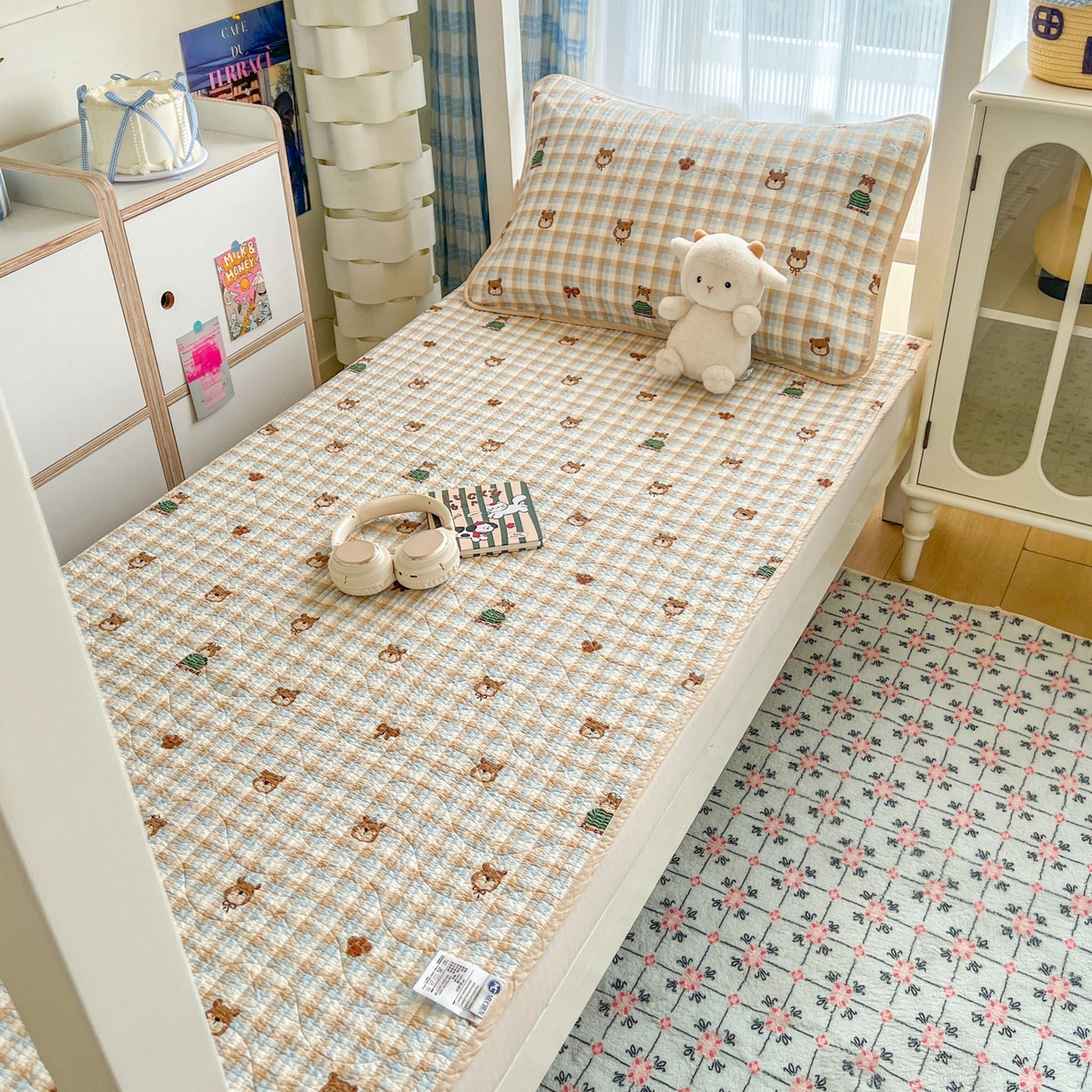 91家纺网 家纺一手货源 找家纺 沐纯家居 2025新款学生款双面纯棉棉花床盖三件套 熊出没