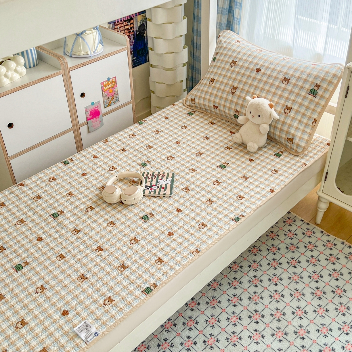 91家纺网 家纺一手货源 找家纺 沐纯家居 2025新款学生款双面纯棉棉花床盖三件套 熊出没