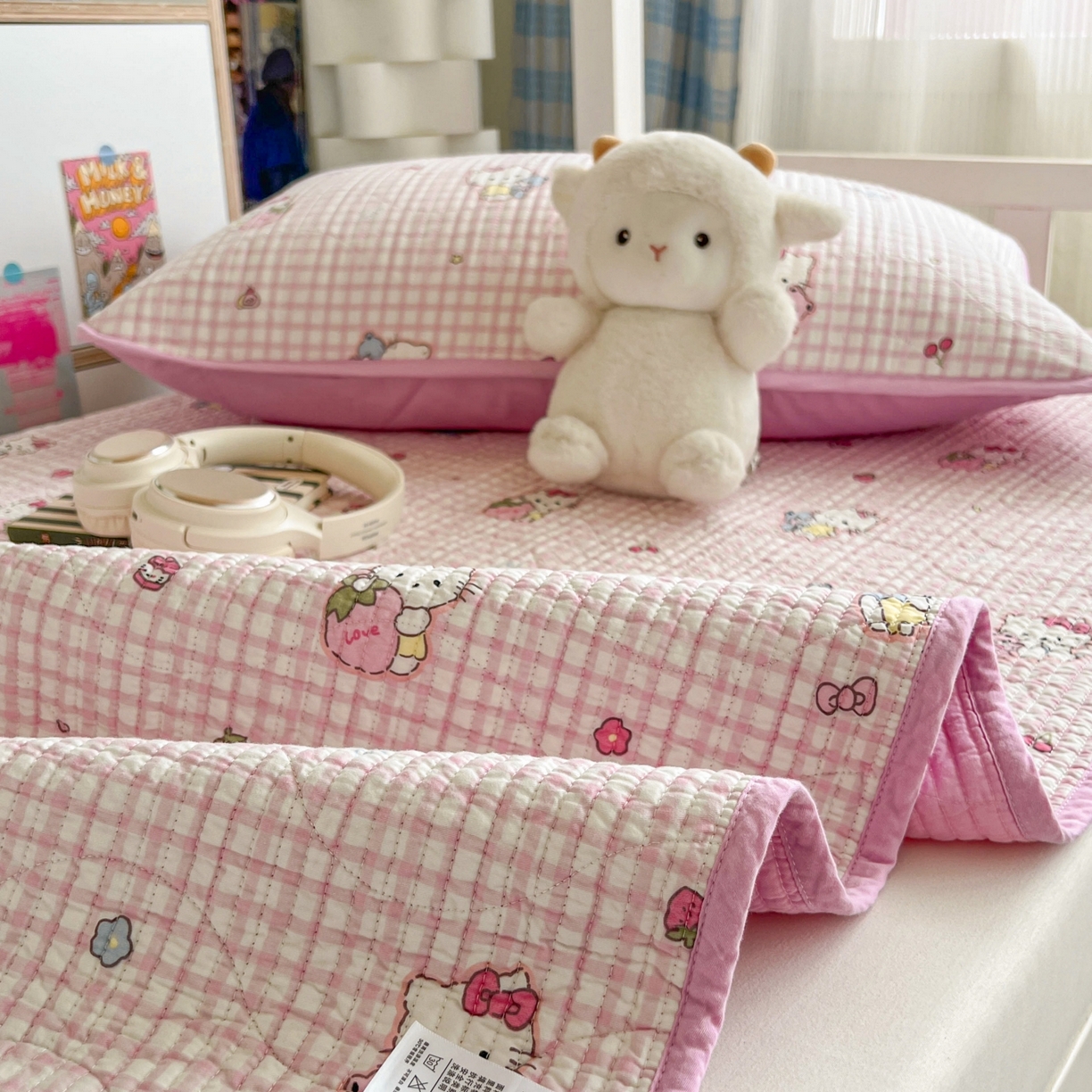 91家纺网 家纺一手货源 找家纺 沐纯家居 2025新款学生款双面纯棉棉花床盖三件套 宠物猫