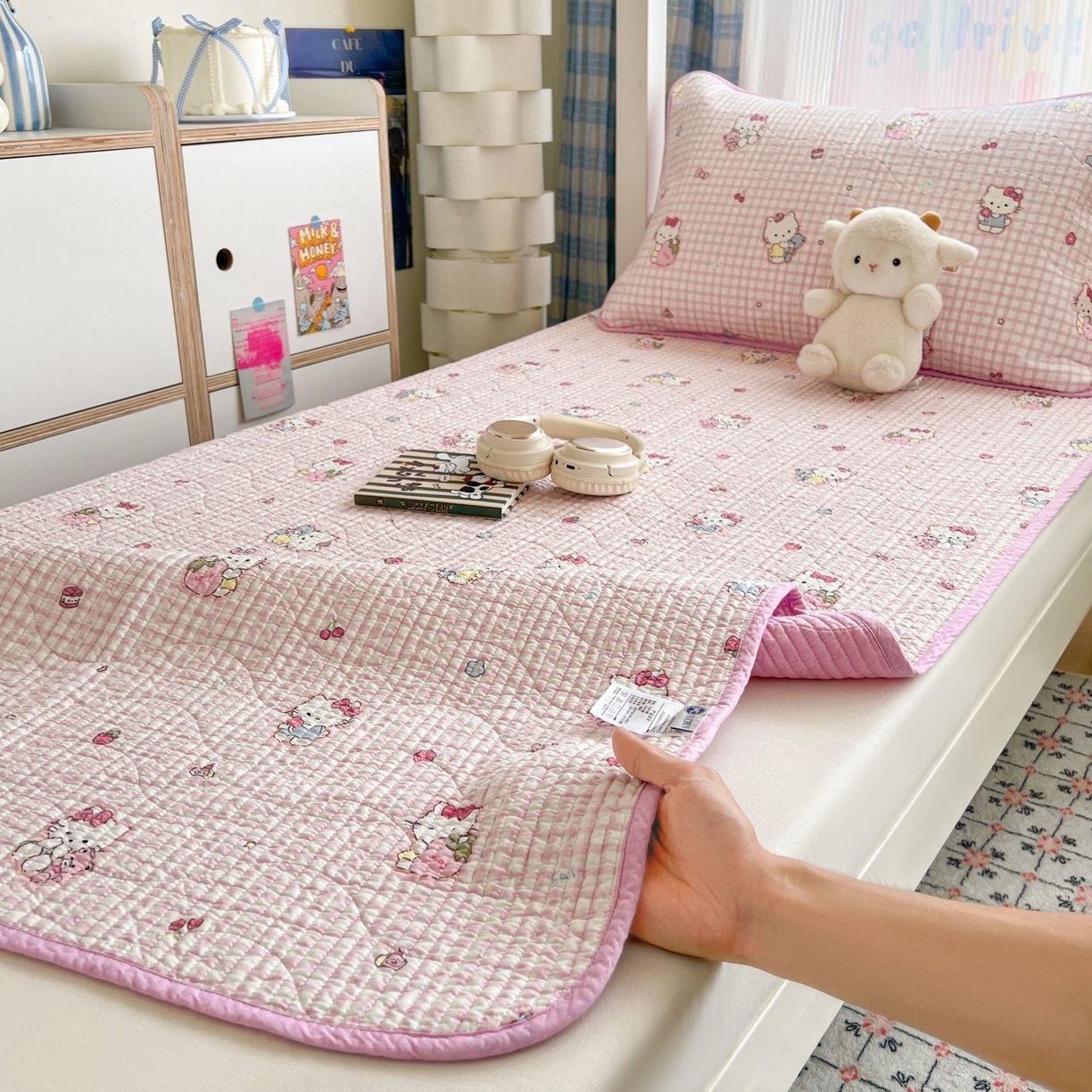 91家纺网 家纺一手货源 找家纺 沐纯家居 2025新款学生款双面纯棉棉花床盖三件套 宠物猫