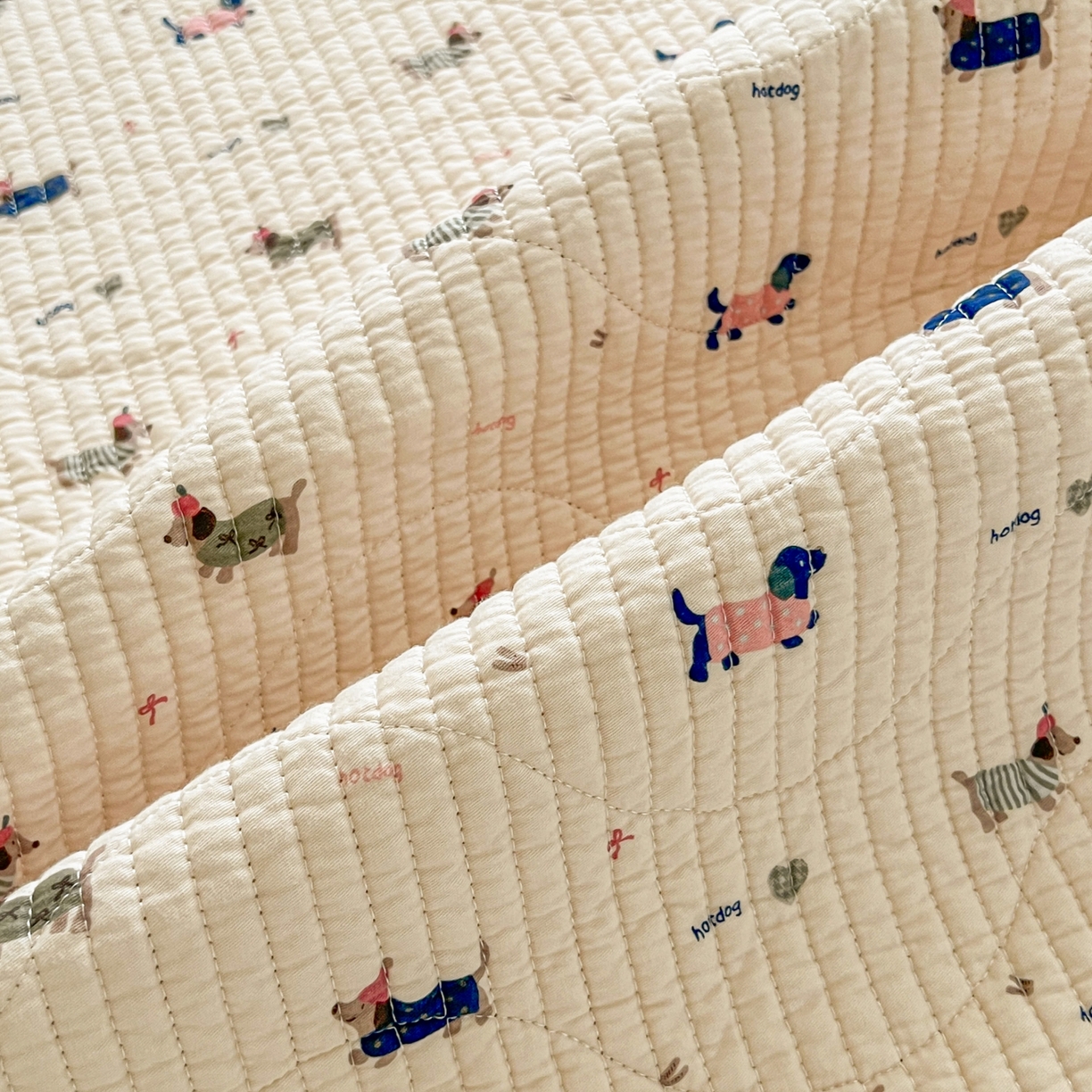 91家纺网 家纺一手货源 找家纺 沐纯家居 2025新款学生款双面纯棉棉花床盖三件套 幸运狗