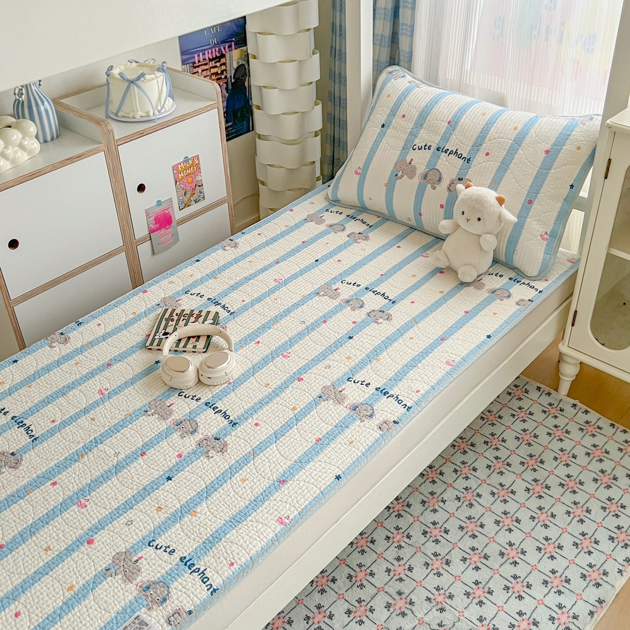 91家纺网 家纺一手货源 找家纺 沐纯家居 2025新款学生款双面纯棉棉花床盖三件套 三只小象