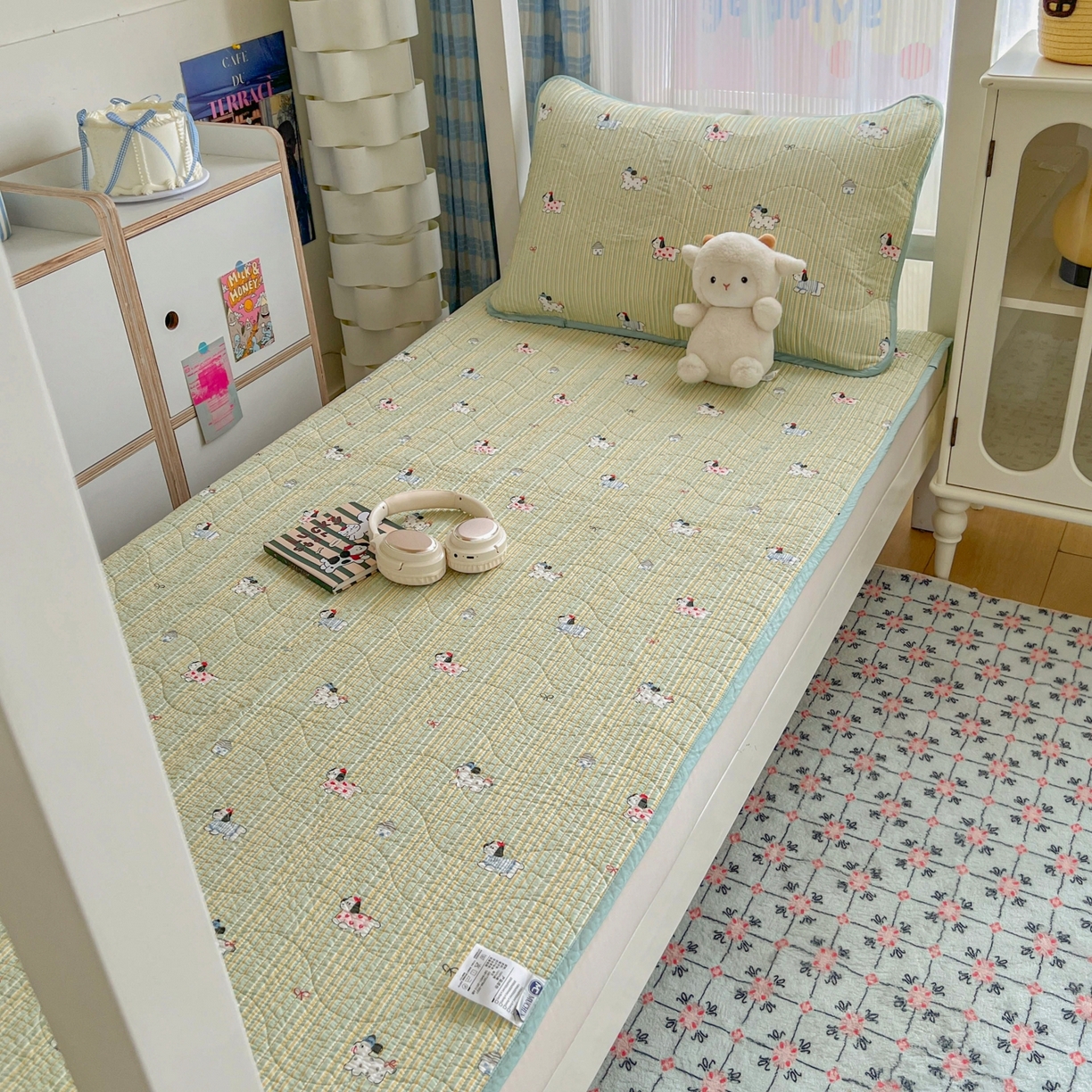 91家纺网 家纺一手货源 找家纺 沐纯家居 2025新款学生款双面纯棉棉花床盖三件套 狗狗乐园