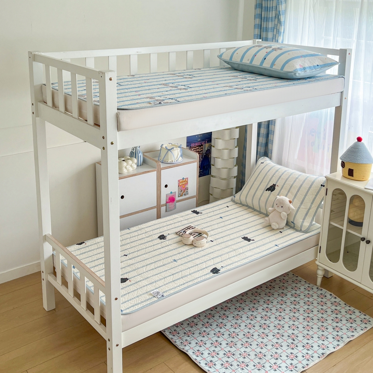 91家纺网 家纺一手货源 找家纺 沐纯家居 2025新款学生款双面纯棉棉花床盖三件套 猫咪呼呼