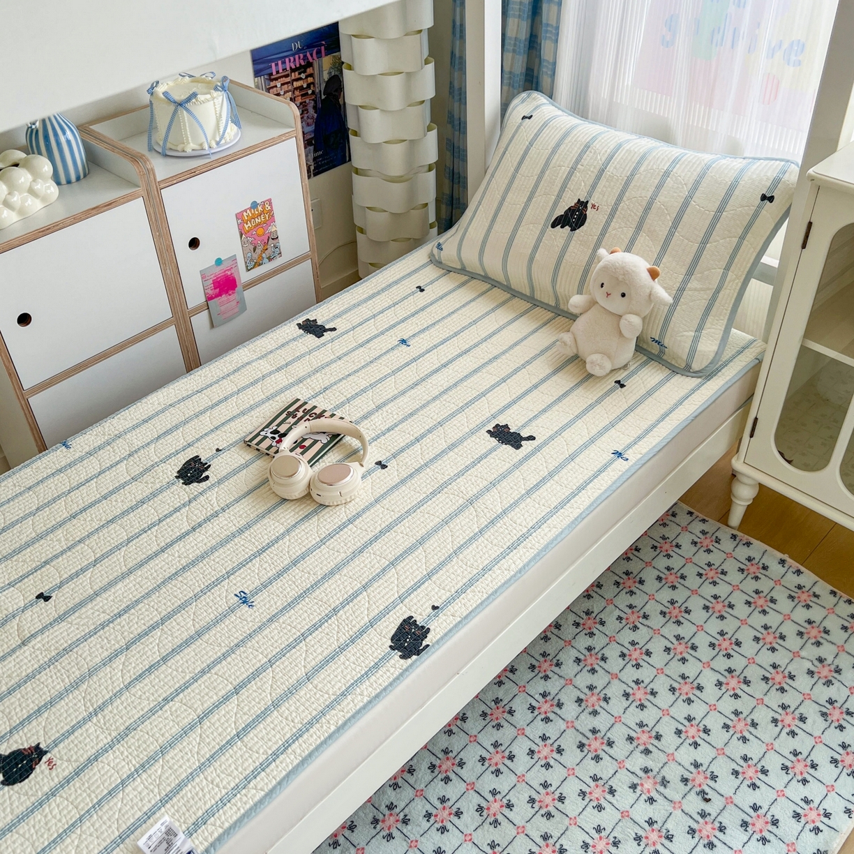 91家纺网 家纺一手货源 找家纺 沐纯家居 2025新款学生款双面纯棉棉花床盖三件套 猫咪呼呼