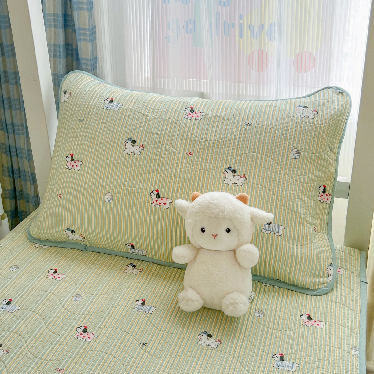 91家纺网 家纺一手货源 找家纺 沐纯家居 2025新款学生款双面纯棉棉花床盖三件套 狗狗乐园