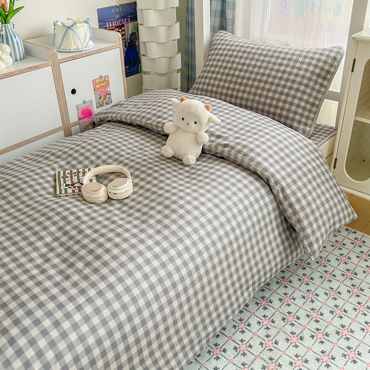 91家纺网 家纺一手货源 找家纺 沐纯家居 2025新款学生款双面纯棉棉花床盖三件套 时光漫调