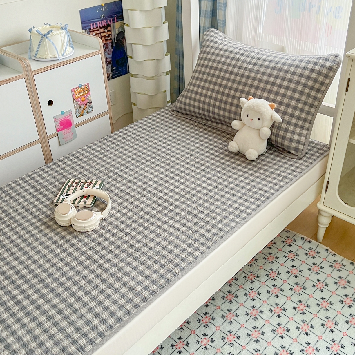 91家纺网 家纺一手货源 找家纺 沐纯家居 2025新款学生款双面纯棉棉花床盖三件套 时光漫调