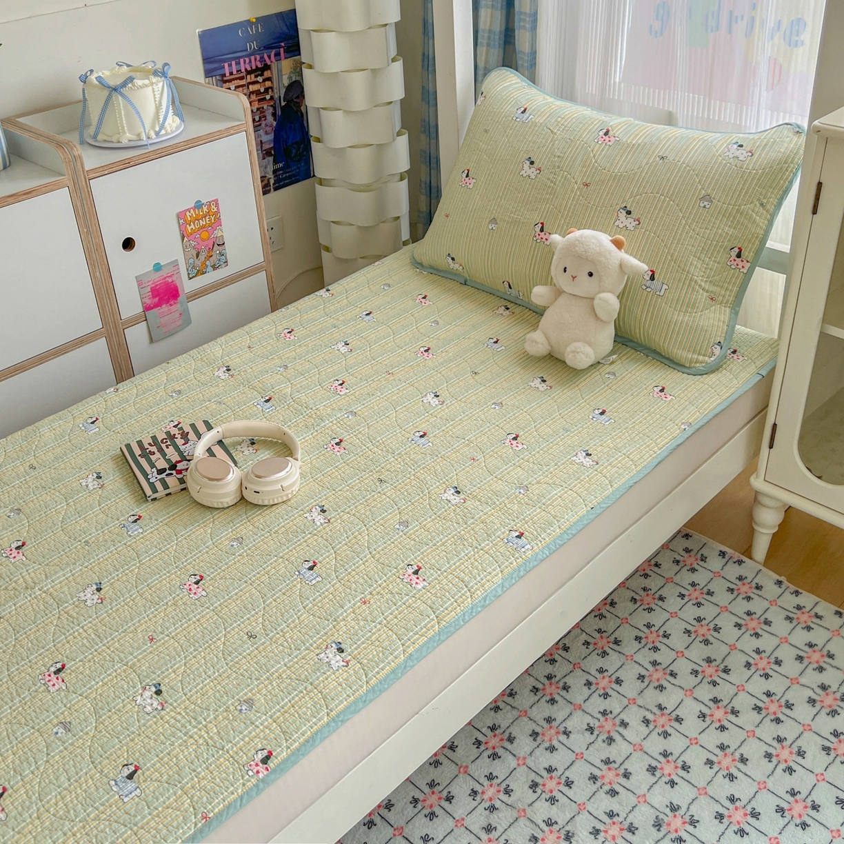 91家纺网 家纺一手货源 找家纺 沐纯家居 2025新款学生款双面纯棉棉花床盖三件套 狗狗乐园