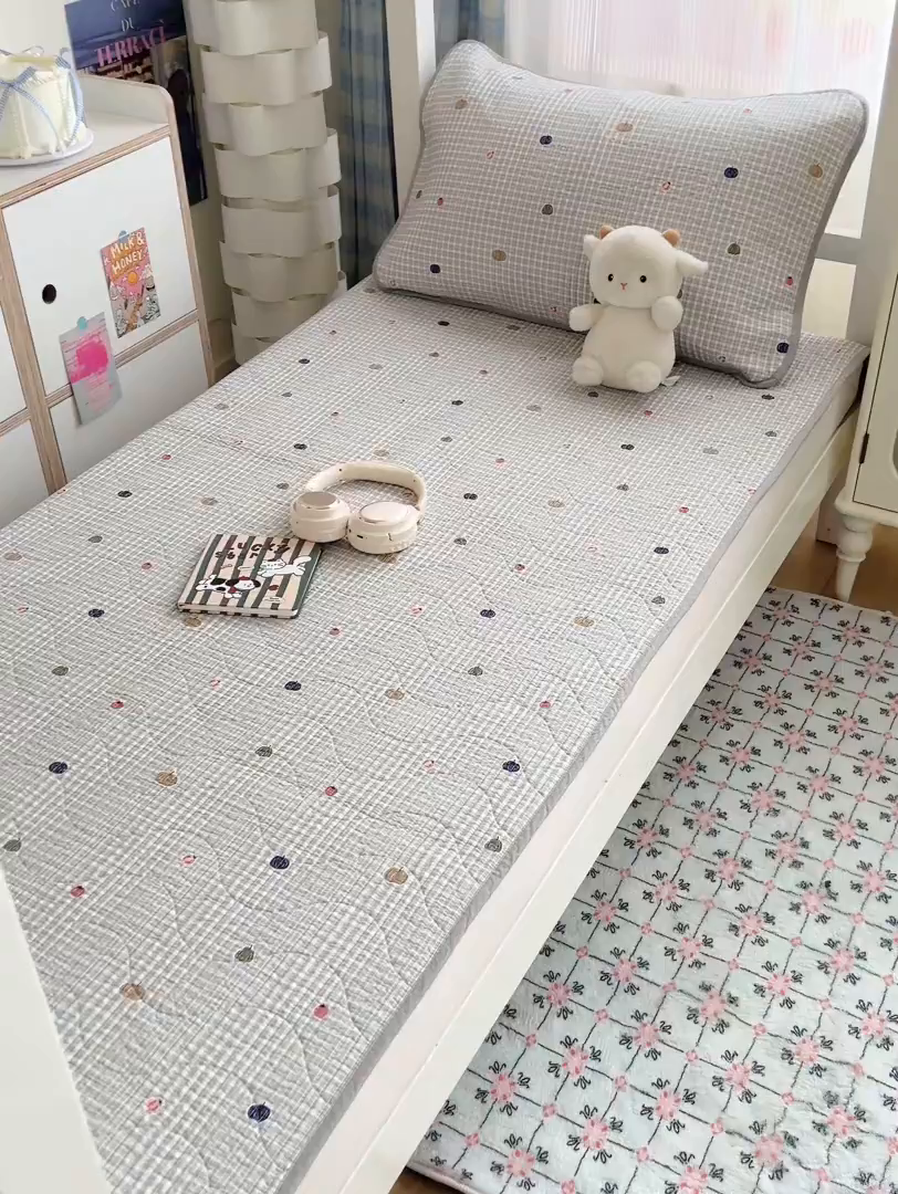 91家纺网 家纺一手货源 找家纺 沐纯家居 2025新款学生款双面纯棉棉花床盖三件套 南瓜派