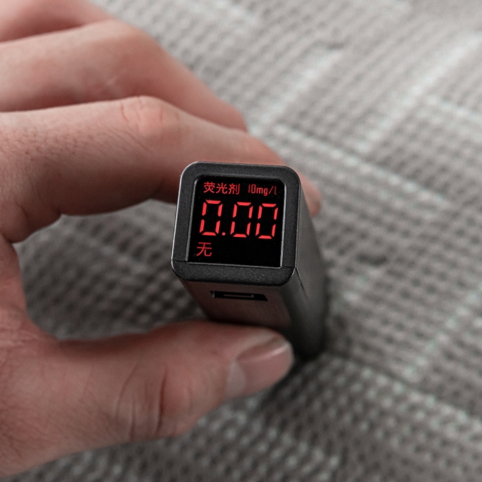 91家纺网 家纺一手货源 找家纺 蝶飞舞 2025新款A类凉感丝黑曼巴风枕头枕芯 舒适枕-V 型 48*74cm