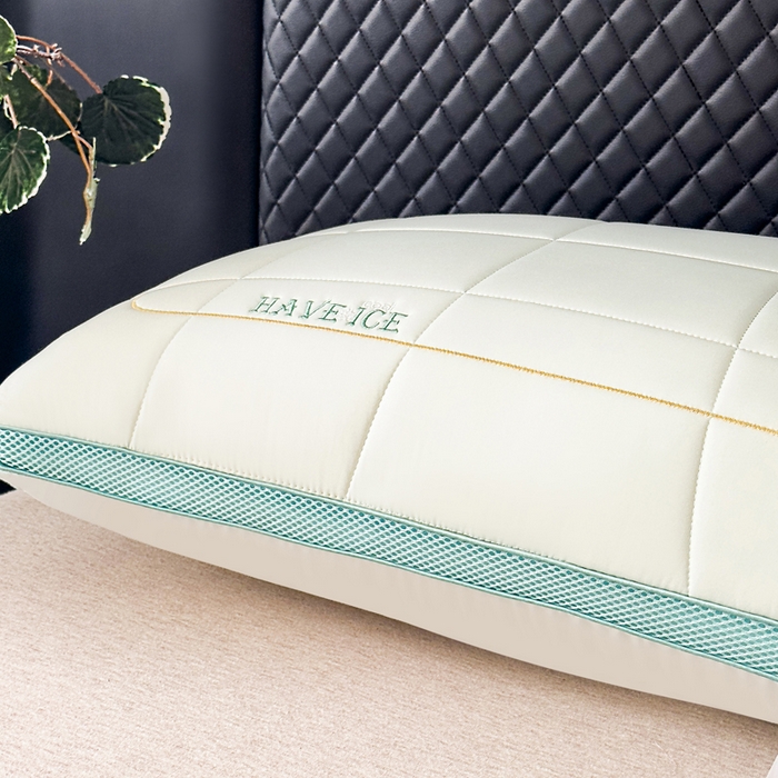 91家纺网 家纺一手货源 找家纺 蝶飞舞 2025新款刺绣冰丝乳胶面包枕枕头枕芯 护颈助眠冰丝面包枕 绿色/1000g 48*74cm