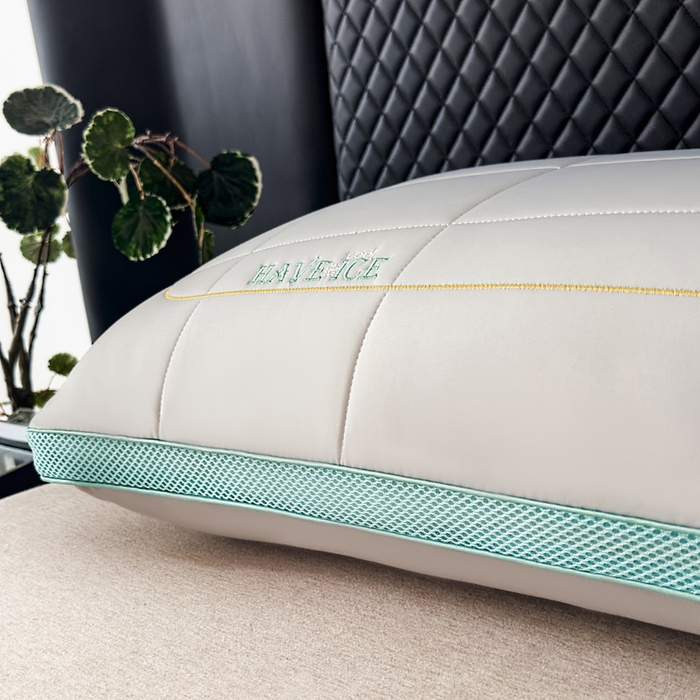 91家纺网 家纺一手货源 找家纺 蝶飞舞 2025新款刺绣冰丝乳胶面包枕枕头枕芯 护颈助眠冰丝面包枕 灰色/900g 48*74cm