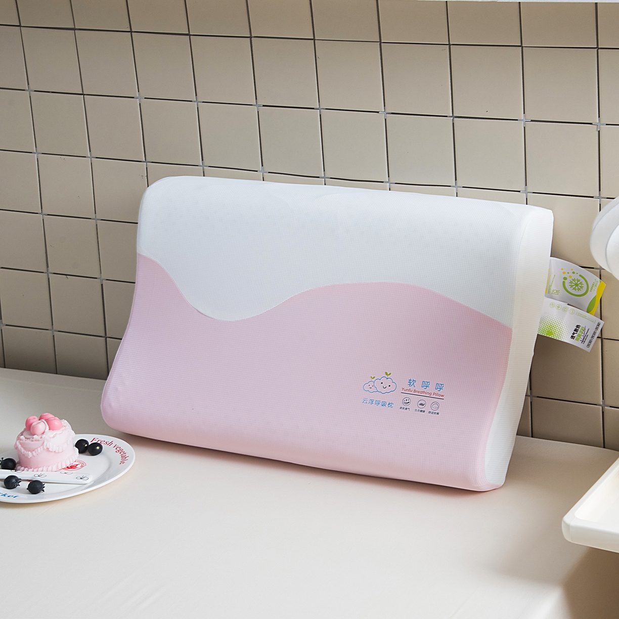 91家纺网 家纺一手货源 找家纺 （总）一粒麦子乳胶馆 2025新款天丝面料枕芯记忆棉枕芯