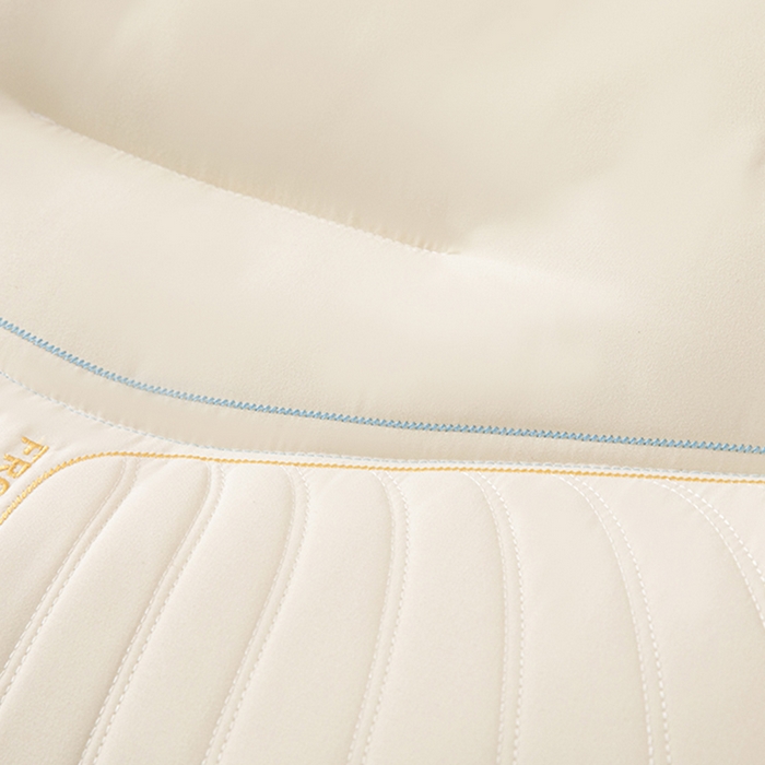 91家纺网 家纺一手货源 找家纺 蝶飞舞 2025年新款小奶蕉乳胶层枕头枕芯舒睡枕芯枕头 娇生惯养小奶蕉 小奶蕉-泡泡蓝 48*74cm/1000g