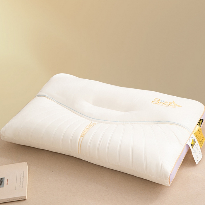 91家纺网 家纺一手货源 找家纺 （总）蝶飞舞 2025年新款小奶蕉乳胶层枕头枕芯舒睡枕芯枕头 娇生惯养小奶蕉