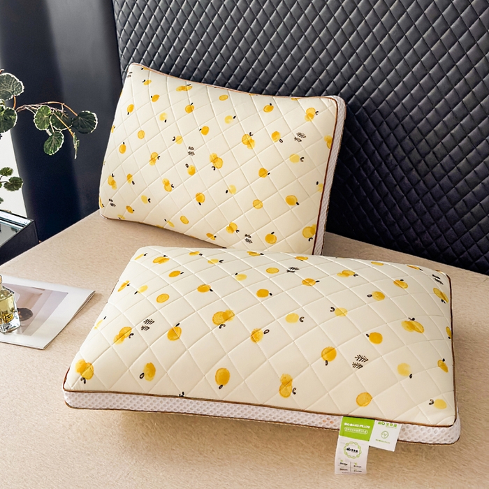 91家纺网 家纺一手货源 找家纺 （总）蝶飞舞 2025新款小清新乳胶冰丝枕头枕芯清凉舒爽枕立体冰丝乳胶枕靓黄