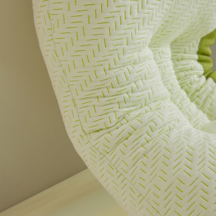 91家纺网 家纺一手货源 找家纺 蝶飞舞 2025新款针织棉竹炭抑菌护颈枕牵引枕枕头枕芯 竹绿色 48*74cm/900g