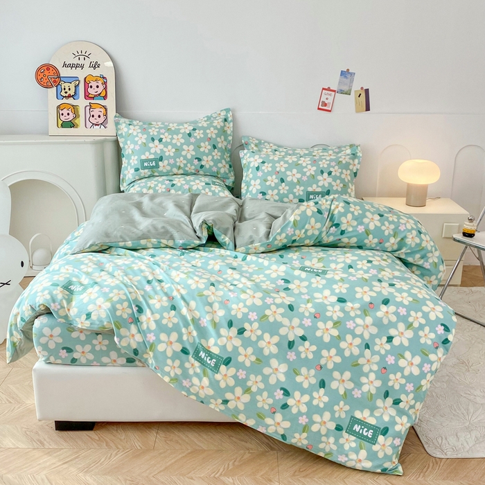 91家纺网 家纺一手货源 找家纺 小叮当家纺仓储工厂店 （爆款花型 长期款 不断货）2025年新款条纹卡通花卉纯棉全棉床笠三件套 花满城-绿