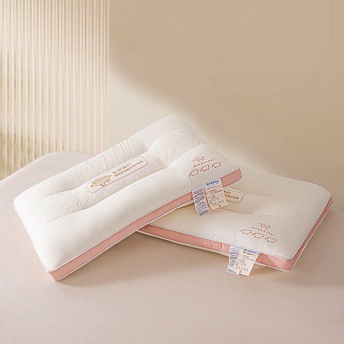 91家纺网 家纺一手货源 找家纺 蝶飞舞 2025新款羊绒蛋白枕头枕芯直播专供立体刺绣护颈枕芯 驼绒  蛋白枕粉色800g 48*74cm