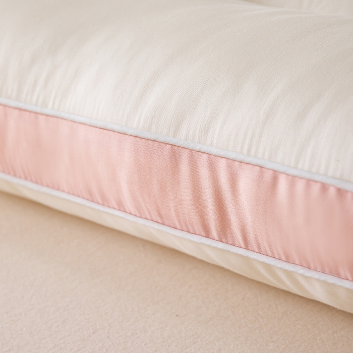 91家纺网 家纺一手货源 找家纺 蝶飞舞 2025新款羊绒蛋白枕头枕芯直播专供立体刺绣护颈枕芯 驼绒蛋白粉1000g 48*74cm