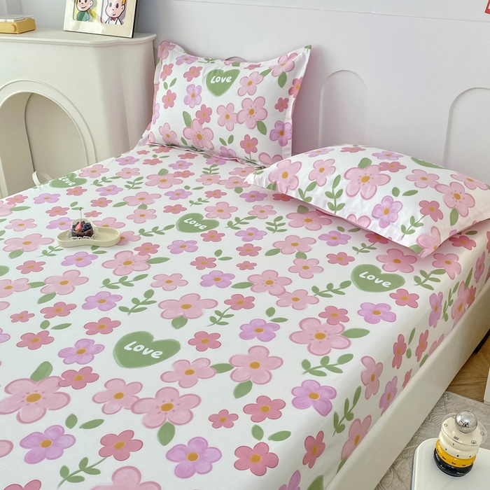 91家纺网 家纺一手货源 找家纺 小叮当家纺仓储工厂店 （爆款花型 长期款 不断货）2025年新款条纹卡通花卉纯棉全棉床笠三件套 花夏未央