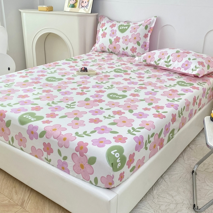 91家纺网 家纺一手货源 找家纺 小叮当家纺仓储工厂店 （爆款花型 长期款 不断货）2025年新款条纹卡通花卉纯棉全棉床笠三件套 花夏未央