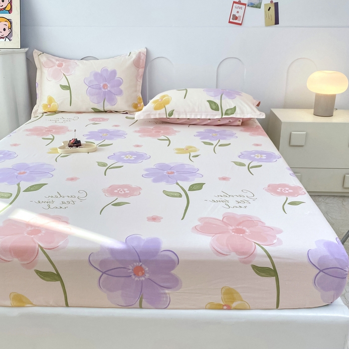 91家纺网 家纺一手货源 找家纺 小叮当家纺仓储工厂店 （爆款花型 长期款 不断货）2025年新款条纹卡通花卉纯棉全棉床笠三件套 惊鸿仙子