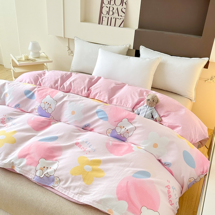 91家纺网 家纺一手货源 找家纺 小叮当家纺仓储工厂店 （爆款花型 长期款 不断货）2025年新款小清新印花条纹卡通花卉纯棉全棉单品系列--单被套 蜜桃桃