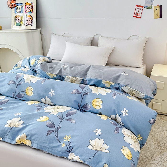 91家纺网 家纺一手货源 找家纺 小叮当家纺仓储工厂店 （爆款花型 长期款 不断货）2025年新款小清新印花条纹卡通花卉纯棉全棉单品系列--单被套 国色添香