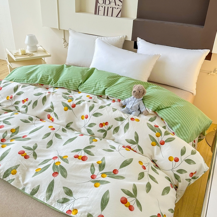 91家纺网 家纺一手货源 找家纺 小叮当家纺仓储工厂店 （爆款花型 长期款 不断货）2025年新款小清新印花条纹卡通花卉纯棉全棉单品系列--单被套 花果