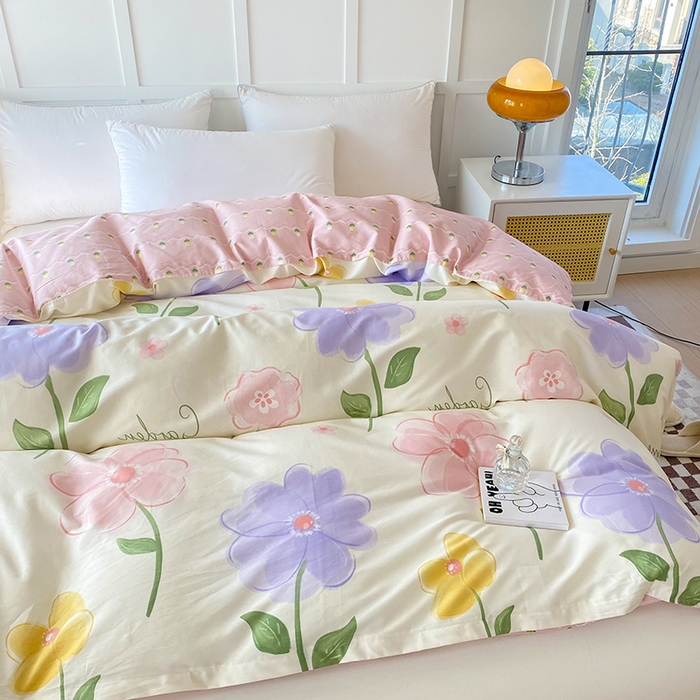 91家纺网 家纺一手货源 找家纺 小叮当家纺仓储工厂店 （爆款花型 长期款 不断货）2025年新款小清新印花条纹卡通花卉纯棉全棉单品系列--单被套 惊鸿仙子