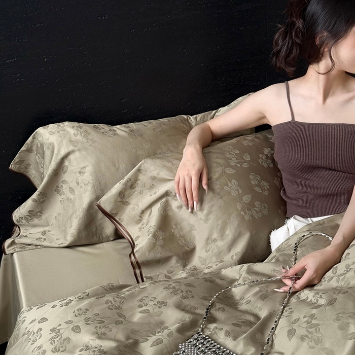 91家纺网 家纺一手货源 找家纺 鹿班家居2025新款秋冬款100S长绒棉提花系列——花畔呢喃（标准会员-20元） 绿色