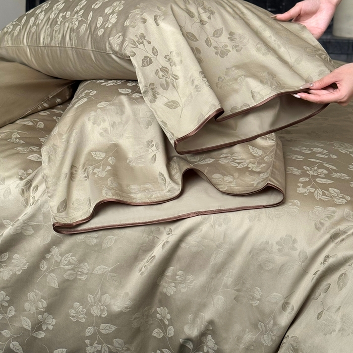 91家纺网 家纺一手货源 找家纺 鹿班家居2025新款秋冬款100S长绒棉提花系列——花畔呢喃（标准会员-20元） 绿色