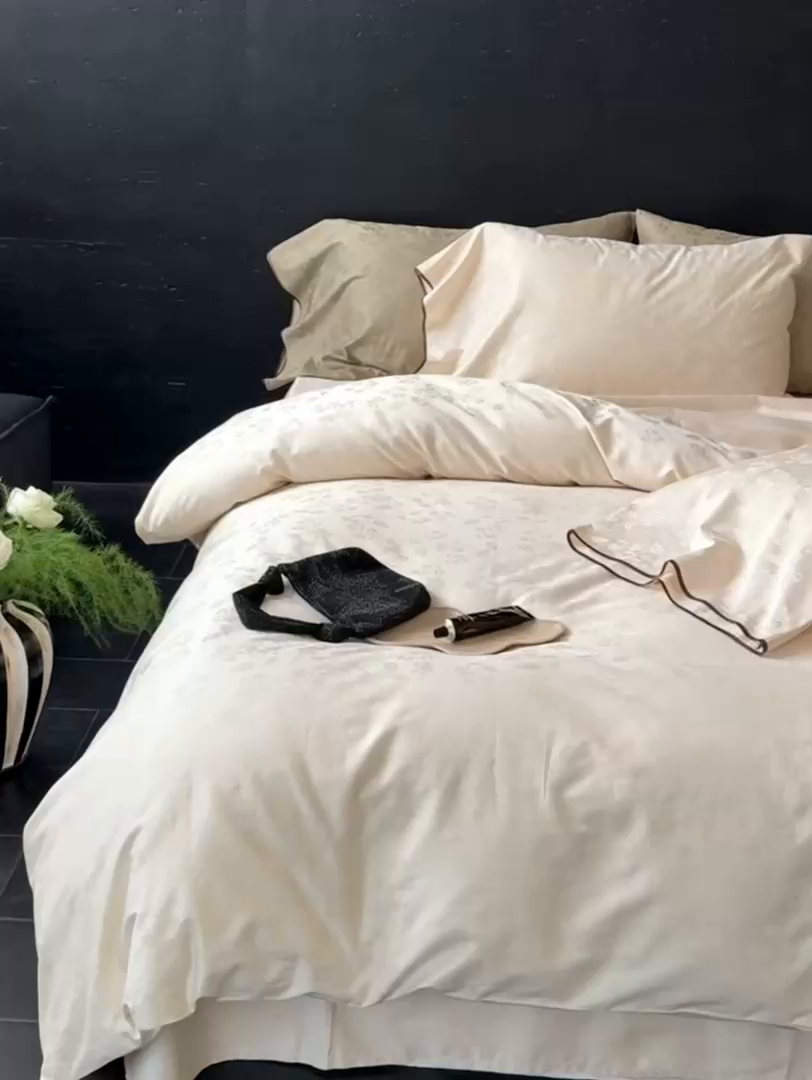 91家纺网 家纺一手货源 找家纺 鹿班家居2025新款秋冬款100S长绒棉提花系列——花畔呢喃（标准会员-20元） 白色