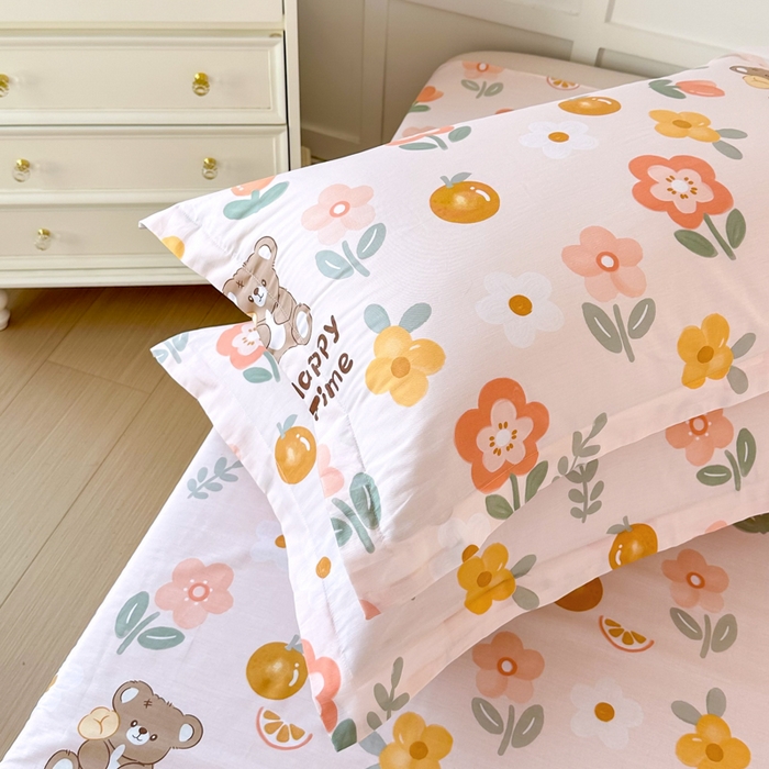 91家纺网 家纺一手货源 找家纺 小叮当家纺仓储工厂店 （爆款花型 长期款 不断货）2025年新款条纹卡通花卉纯棉全棉单只枕套一对装 秋日森林