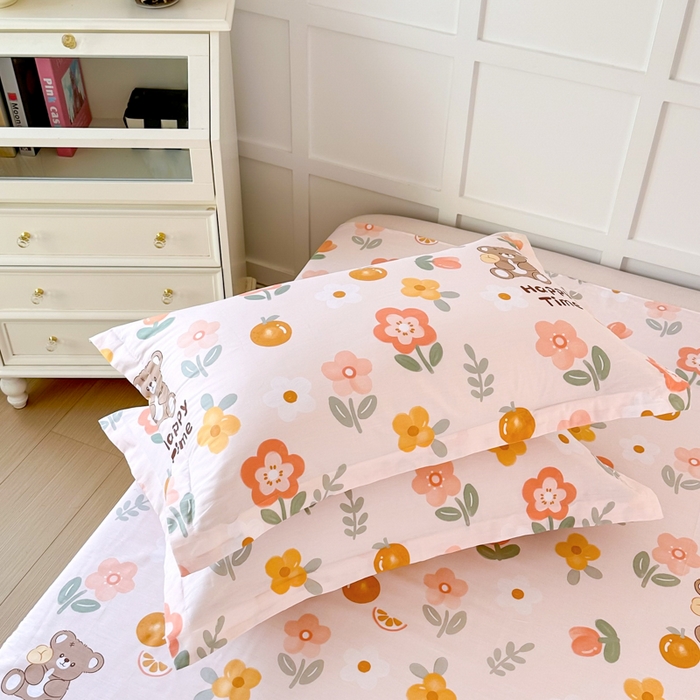 91家纺网 家纺一手货源 找家纺 小叮当家纺仓储工厂店 （爆款花型 长期款 不断货）2025年新款条纹卡通花卉纯棉全棉单只枕套一对装 秋日森林