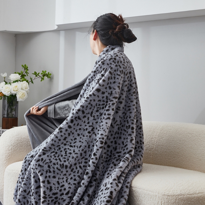 91家纺网 家纺一手货源 找家纺 库里梦家纺 2025新款跨境专供兔毛豹纹毛毯盖毯毯子 豹纹毛毯灰色