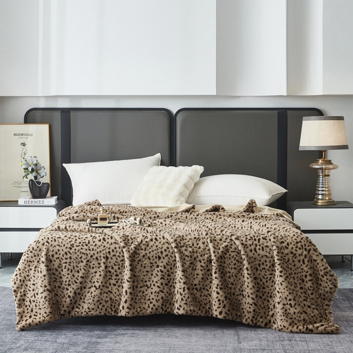 91家纺网 家纺一手货源 找家纺 库里梦家纺 2025新款跨境专供兔毛豹纹毛毯盖毯毯子 豹纹毛毯咖色