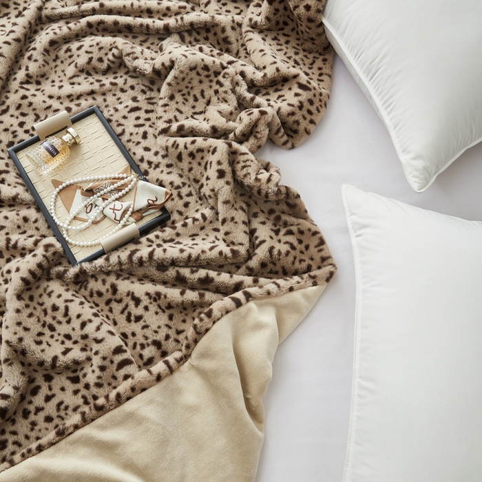 91家纺网 家纺一手货源 找家纺 库里梦家纺 2025新款跨境专供兔毛豹纹毛毯盖毯毯子 豹纹毛毯咖色