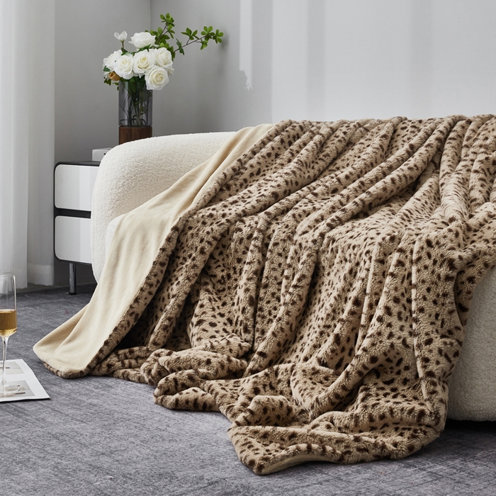 91家纺网 家纺一手货源 找家纺 库里梦家纺 2025新款跨境专供兔毛豹纹毛毯盖毯毯子 豹纹毛毯咖色