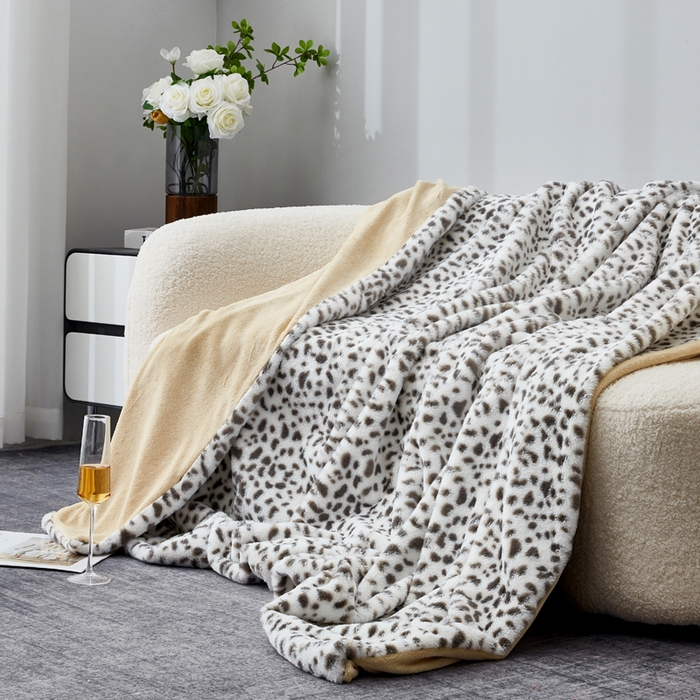 91家纺网 家纺一手货源 找家纺 库里梦家纺 2025新款跨境专供兔毛豹纹毛毯盖毯毯子 豹纹毛毯米色