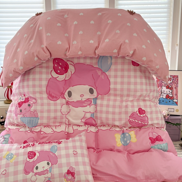 91家纺网 家纺一手货源 找家纺 金爱家 2025新款三丽鸥纯棉数码印花系列四件套 大阪-星戴美乐蒂