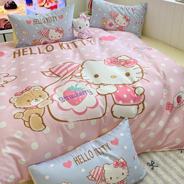 91家纺网 家纺一手货源 找家纺 金爱家 2025新款三丽鸥纯棉数码印花系列四件套 大阪-糖果kt