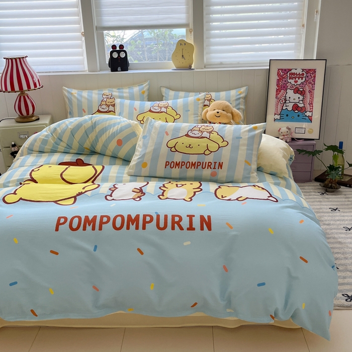 91家纺网 家纺一手货源 找家纺 金爱家 2025新款三丽鸥纯棉数码印花系列四件套 大阪-布丁狗伙伴