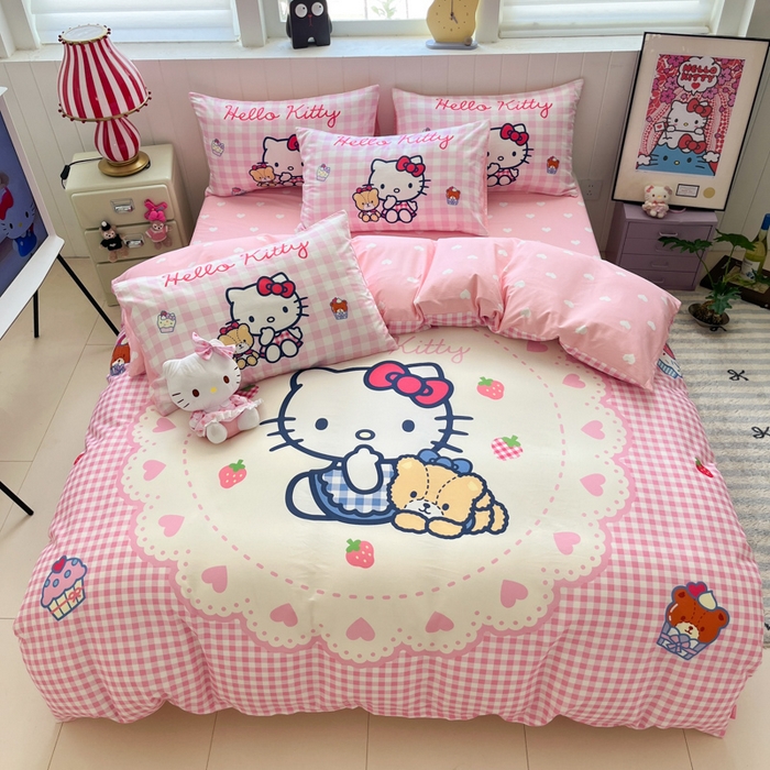 91家纺网 家纺一手货源 找家纺 金爱家 2025新款三丽鸥纯棉数码印花系列四件套 大阪-奶油kt